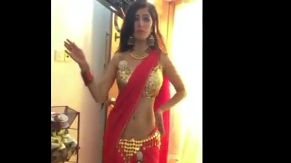 Naila Akbar Tango